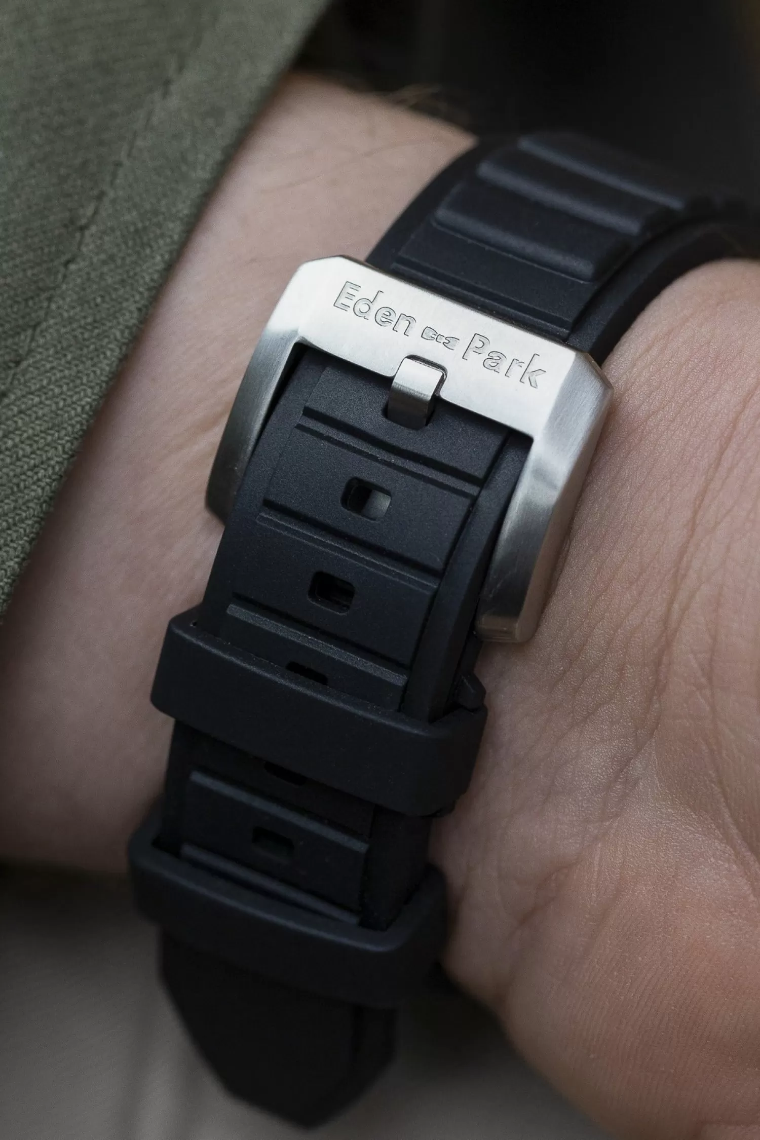 black_french_flair_divers_automatic_sport_watch_4.webp Eden Park Black French Flair divers’ automatic sport watch< Watches