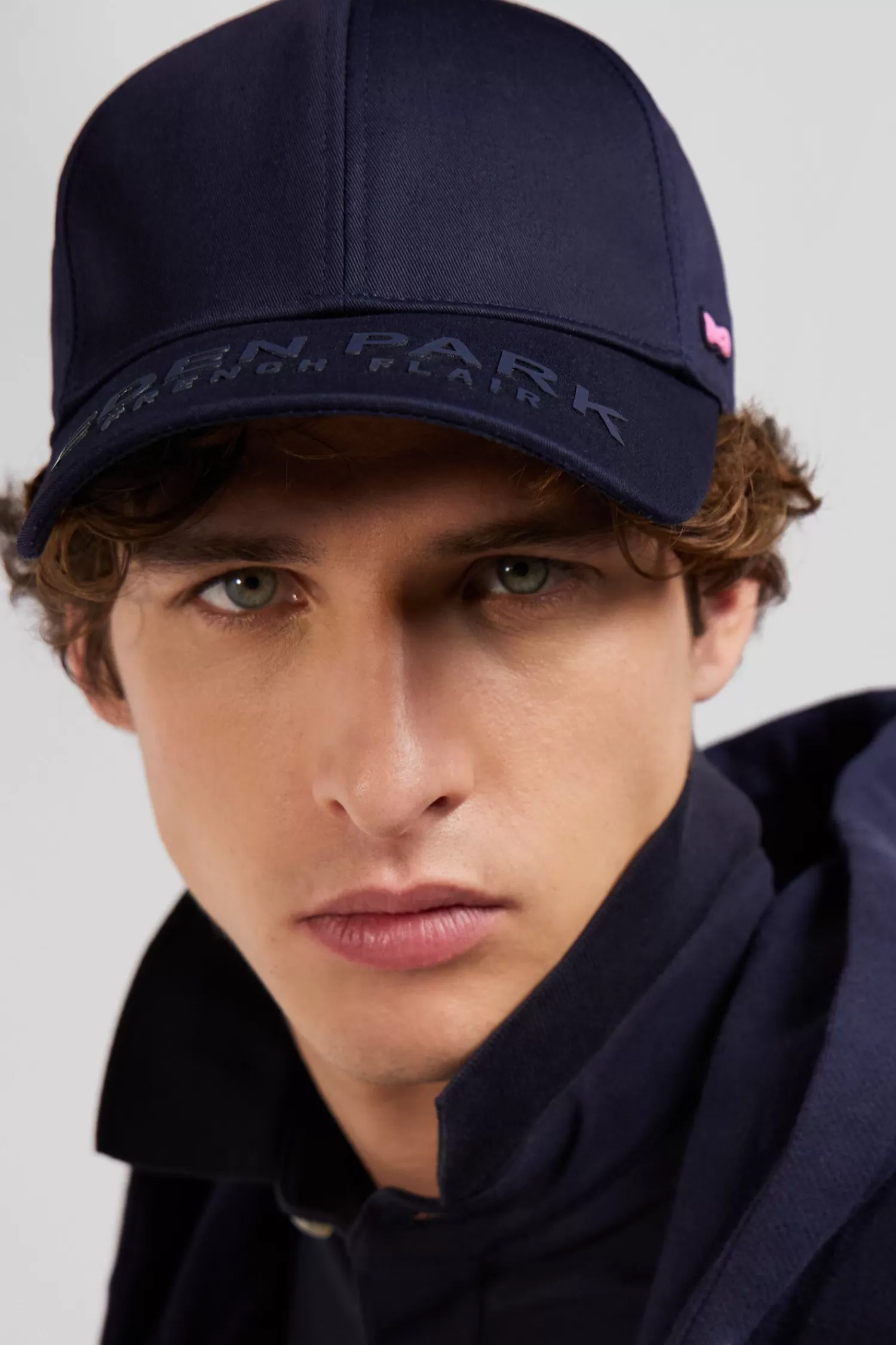 Eden Park Navy blue cotton cap with branded visor< Caps