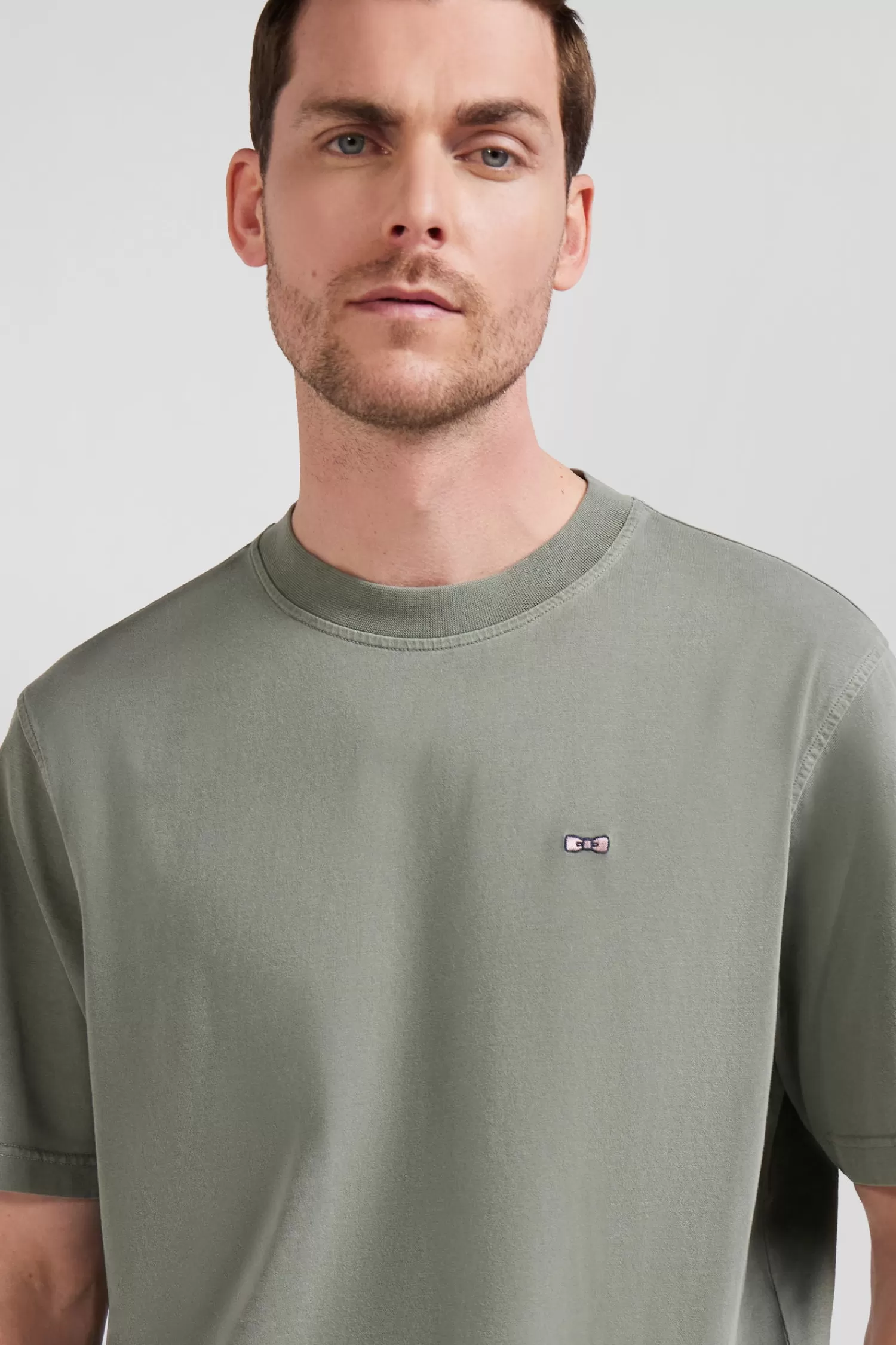 Eden Park Oversize khaki unisex short-sleeved T-shirt in overdyed cotton<Women T-shirts | T-shirts