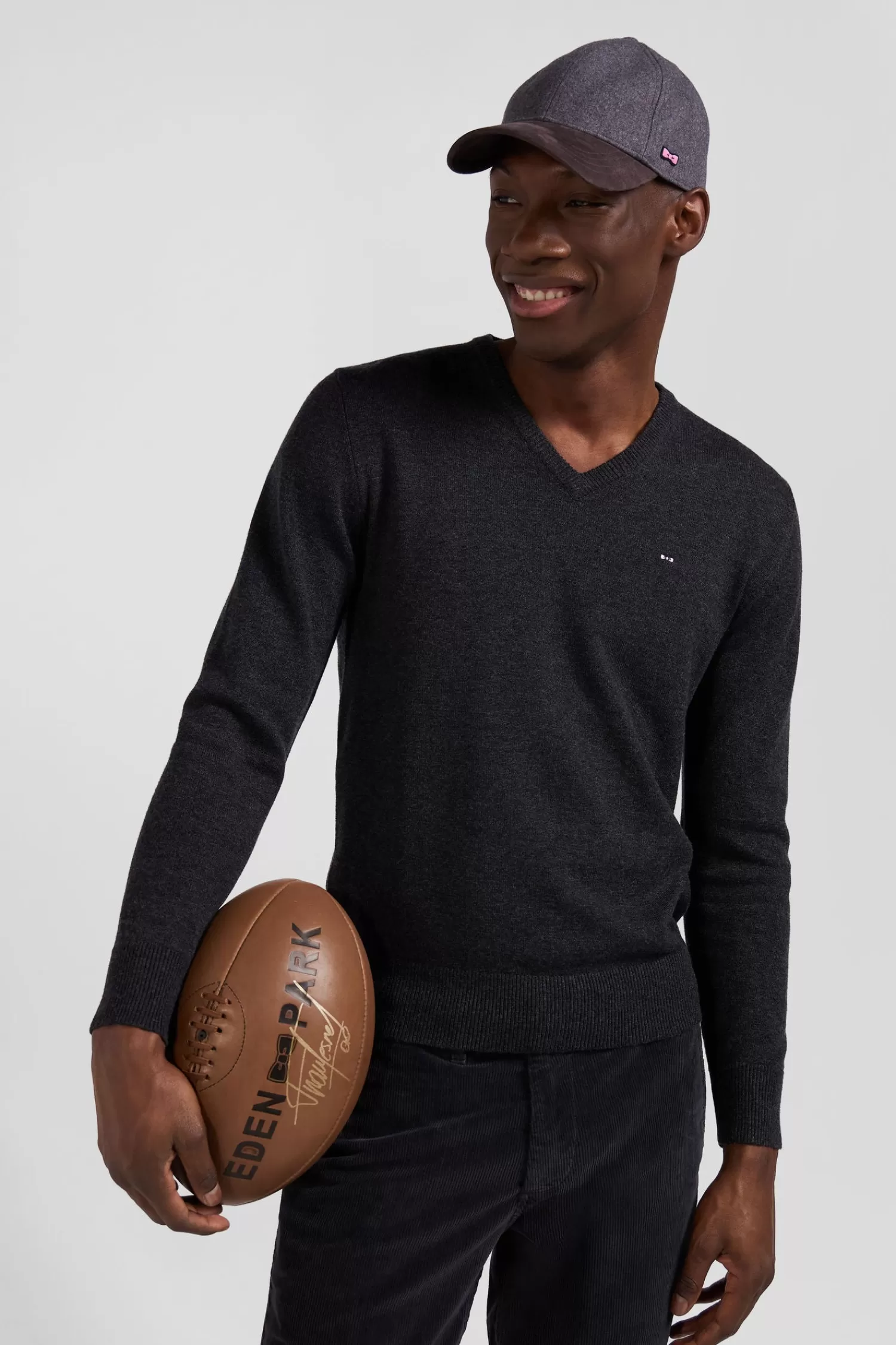 Eden Park Regular anthracite grey wool and cotton V-neck jumper with striped details< Sweaters