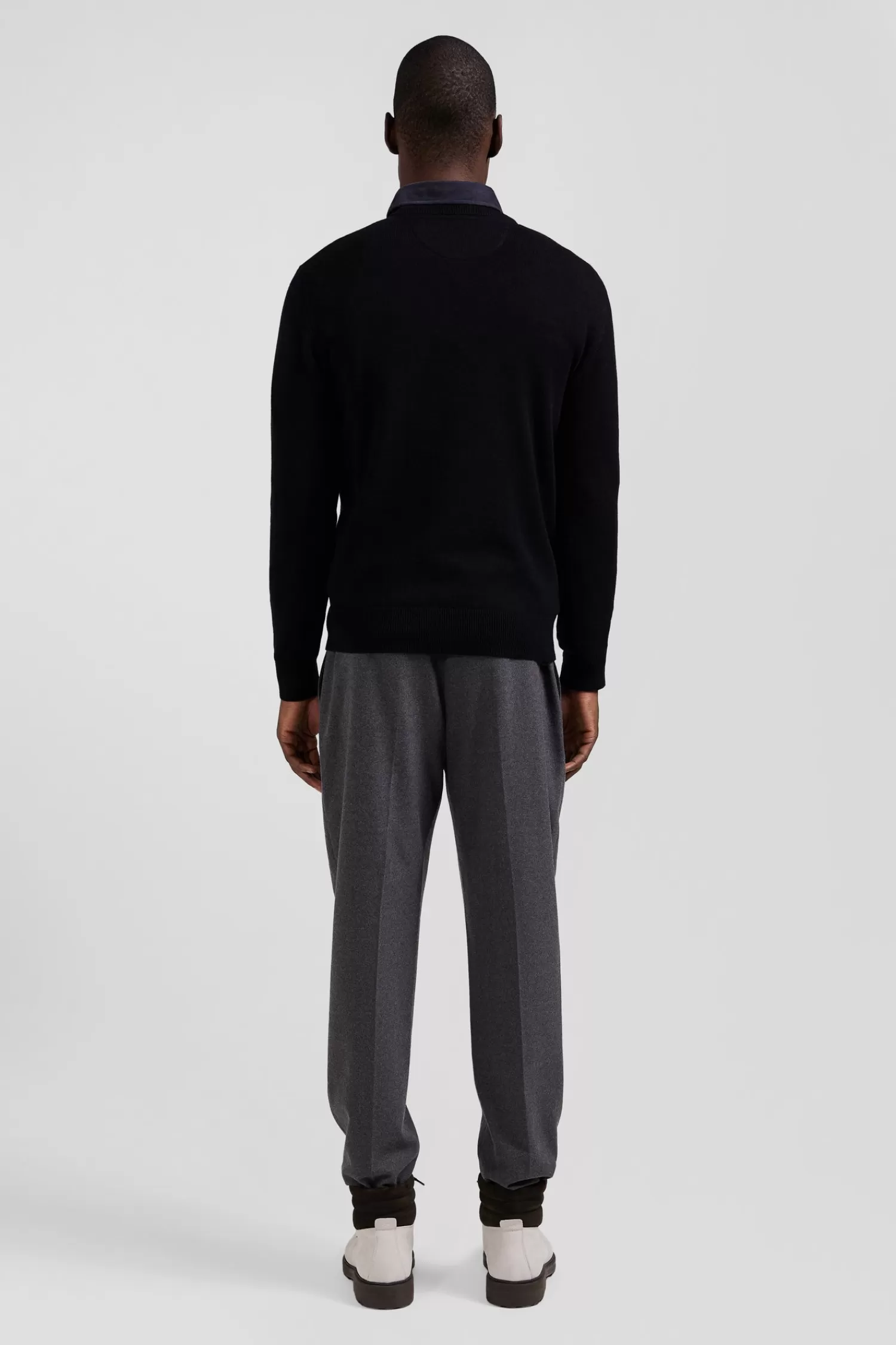 Eden Park Regular black wool and cotton V-neck jumper with striped details< Sweaters