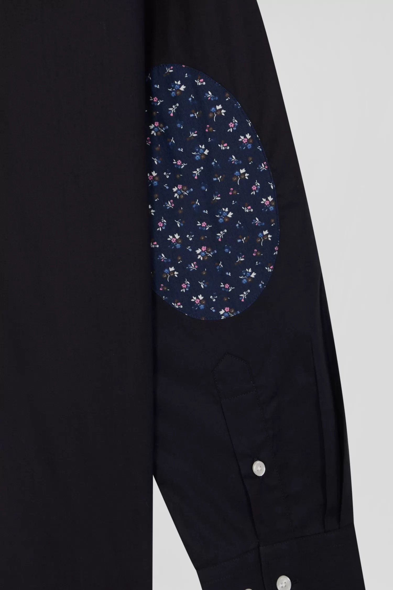 Eden Park Regular navy blue cotton poplin shirt with button-down collar and printed elbow patches< Shirts