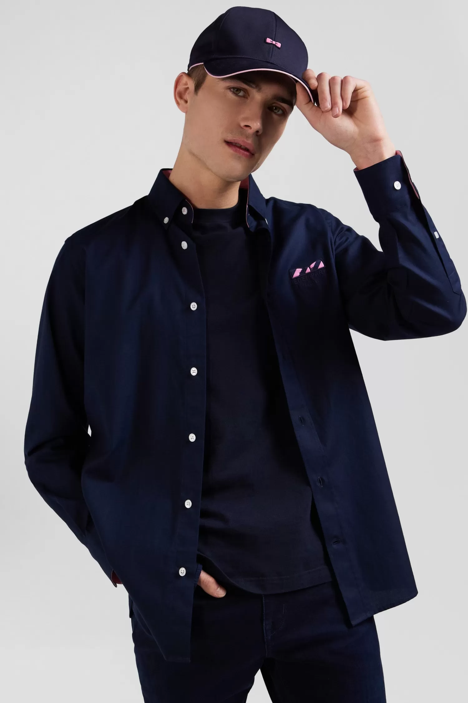 Eden Park Regular navy blue oxford cotton shirt with striped bow tie detail< Shirts