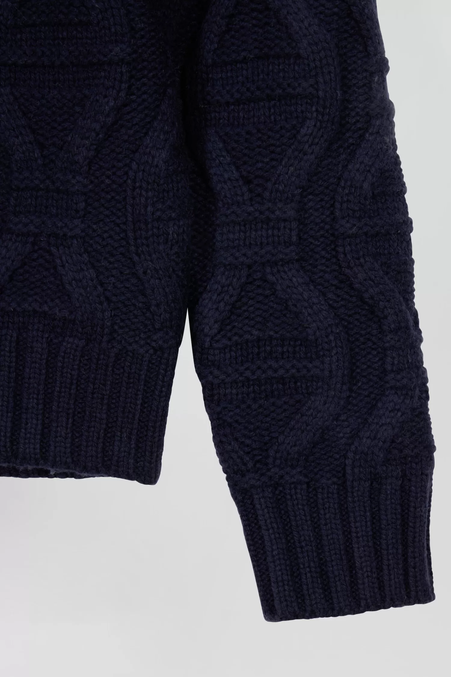 Eden Park Regular navy blue virgin wool and recycled polyamide turtleneck jumper with 3D knitting< Sweaters