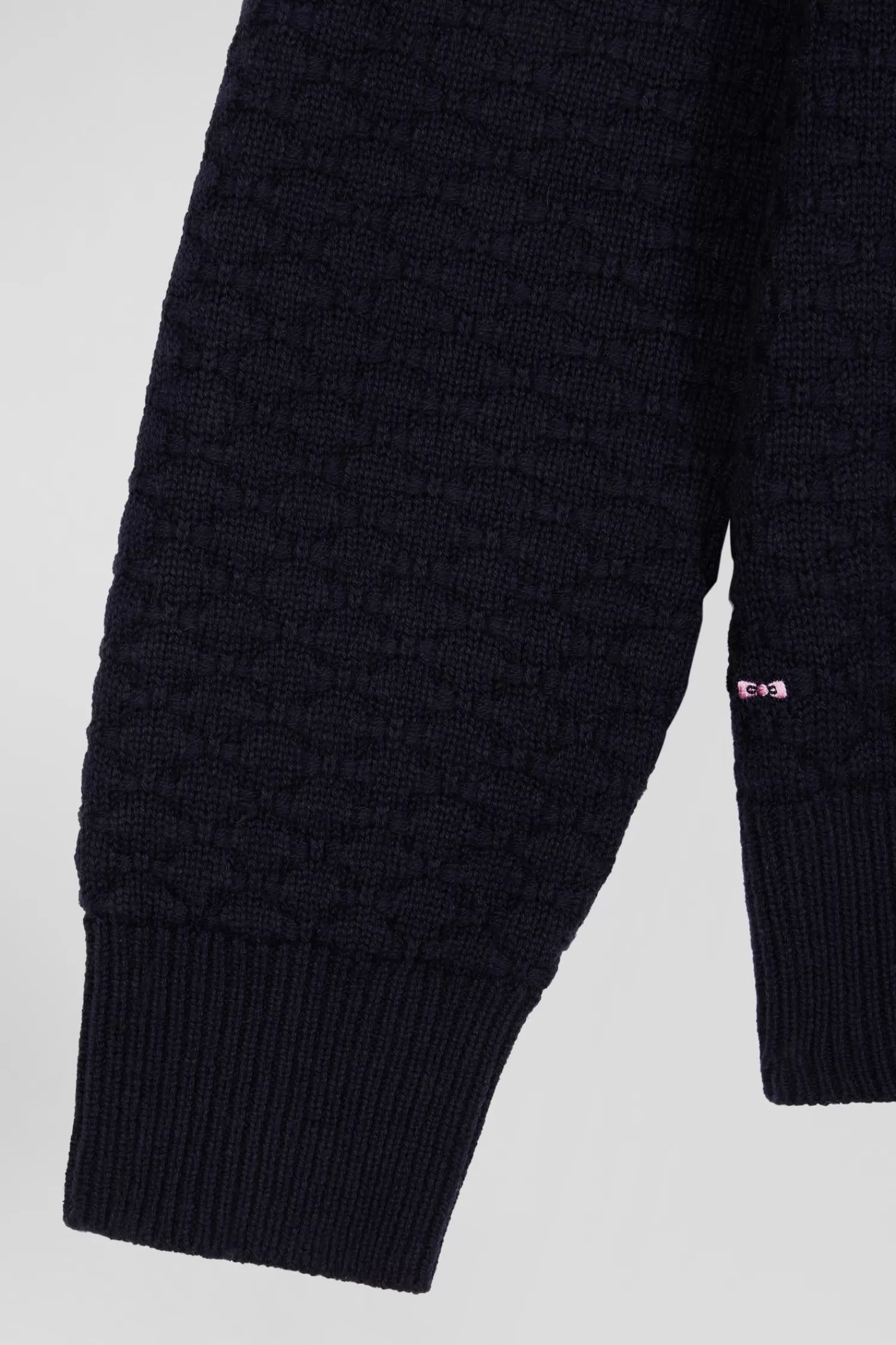 Eden Park Regular navy blue wool and cotton crew neck jumper with micro bow tie effect< Sweaters