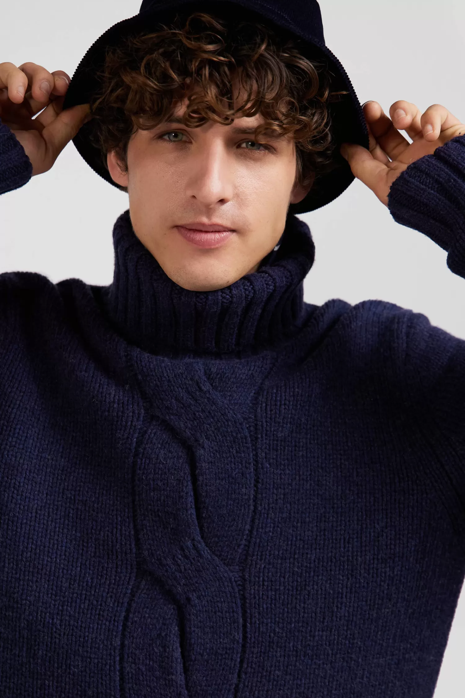 Eden Park Regular navy virgin wool and recycled polyamide turtleneck jumper with 3D knitting< Sweaters
