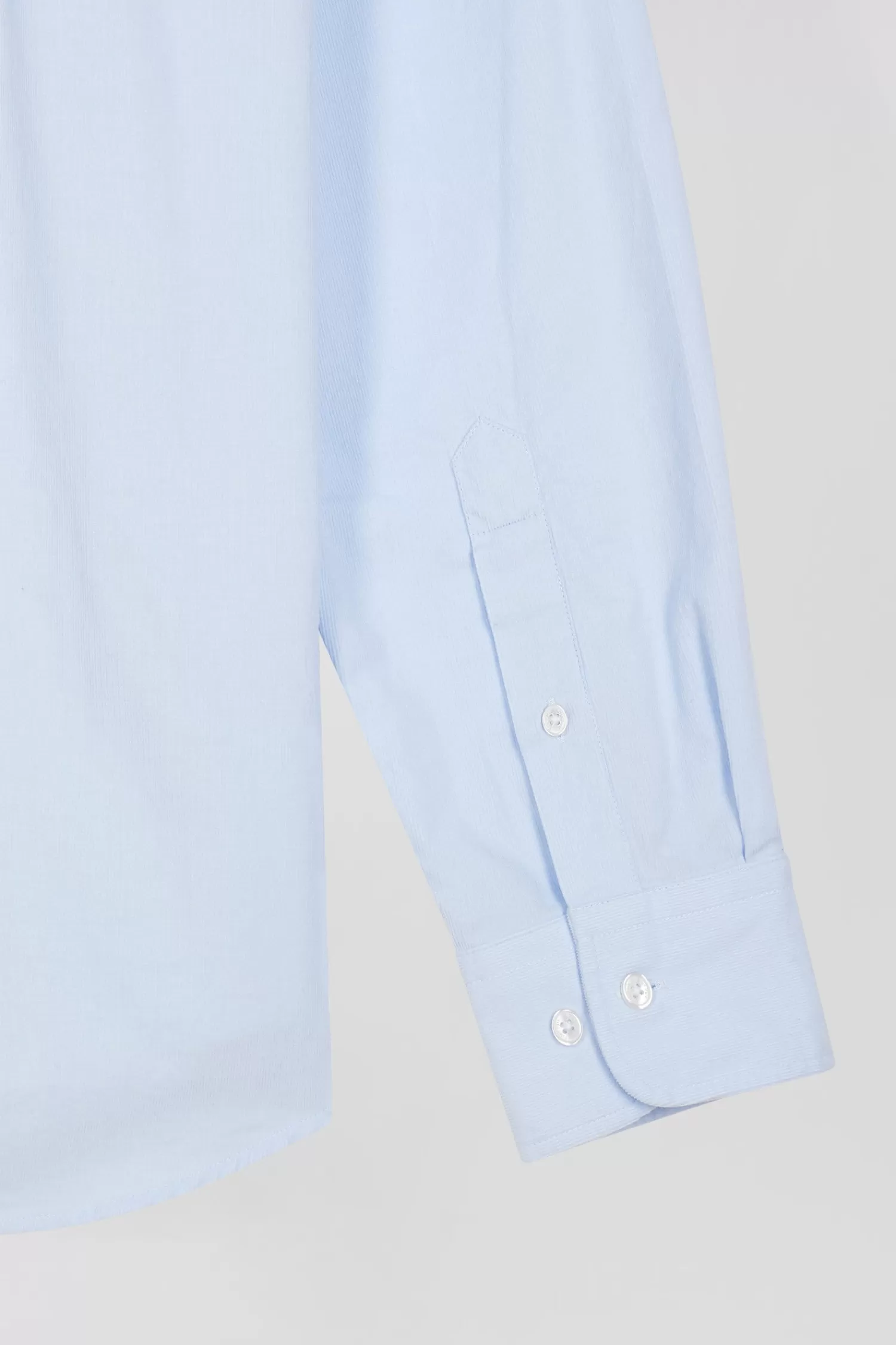 Eden Park Regular plain sky blue cotton shirt with button-down collar and chest pocket< Shirts