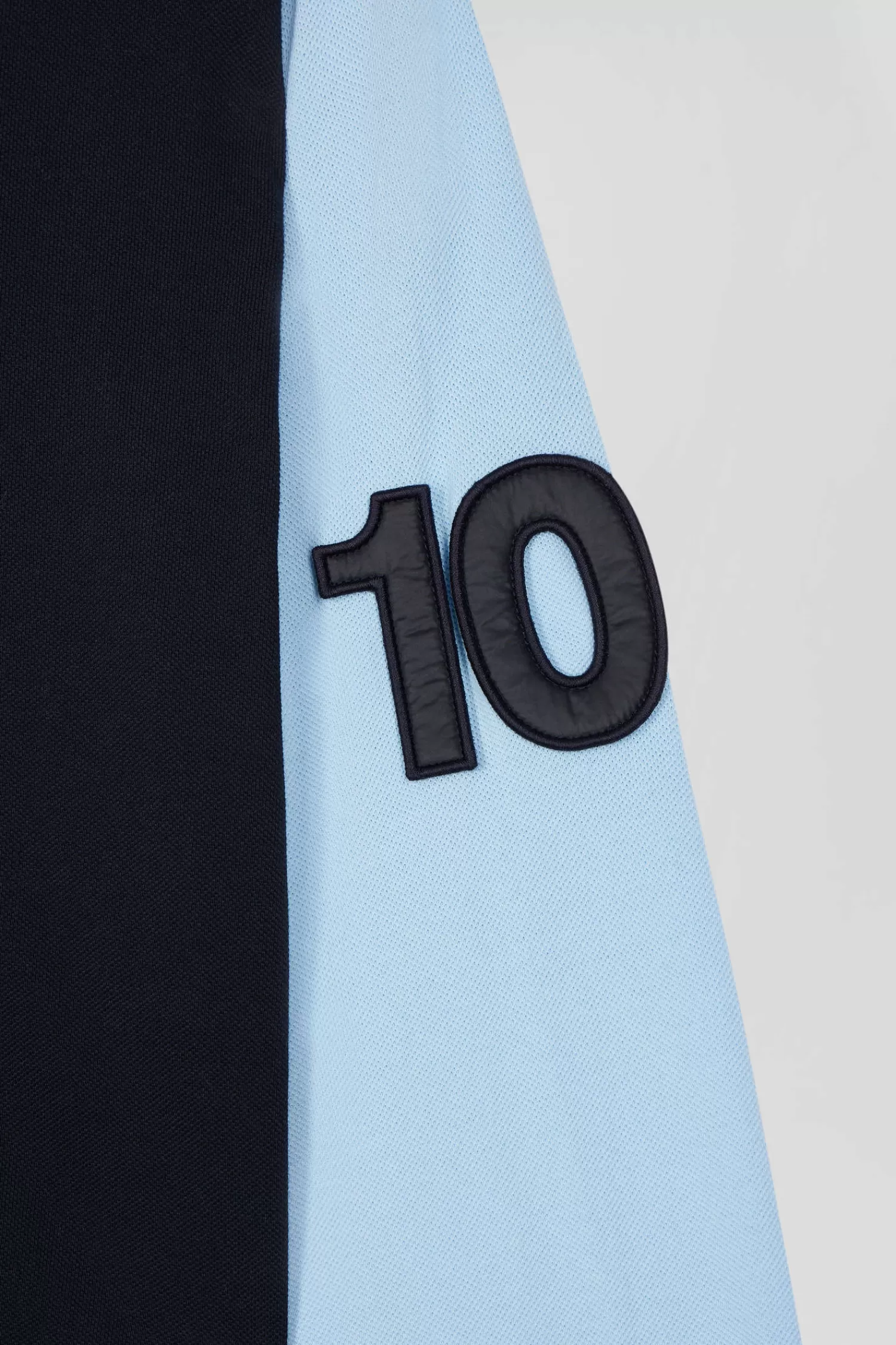 Eden Park Regular sky blue long-sleeved cotton piqué polo shirt with padded embroidery< Polos