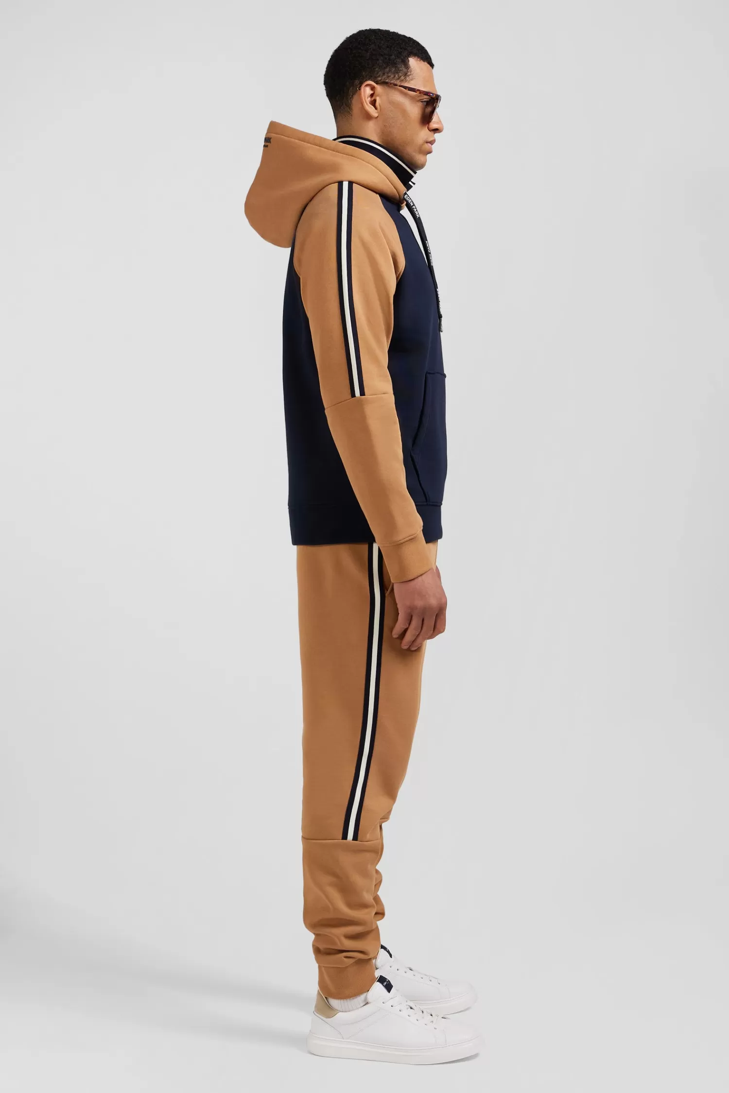 Eden Park Relaxed navy blue and camel fleece hoodie with branded drawstrings< Sweatshirts